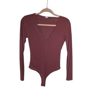 Day&Night Deep V-Neck Plunge Long Sleeve Bodysuit | Small